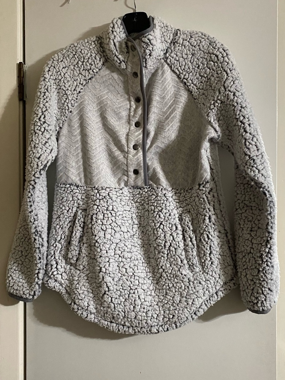 Maurices Light Gray Sherpa Snap Pullover Jacket